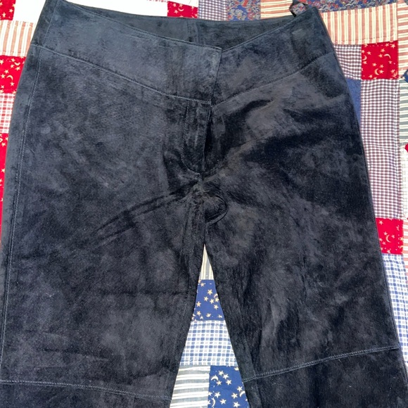 Bebè Black Leather Suede with Embroidered Detail on flared/scalloped  bottoms - Picture 4 of 12